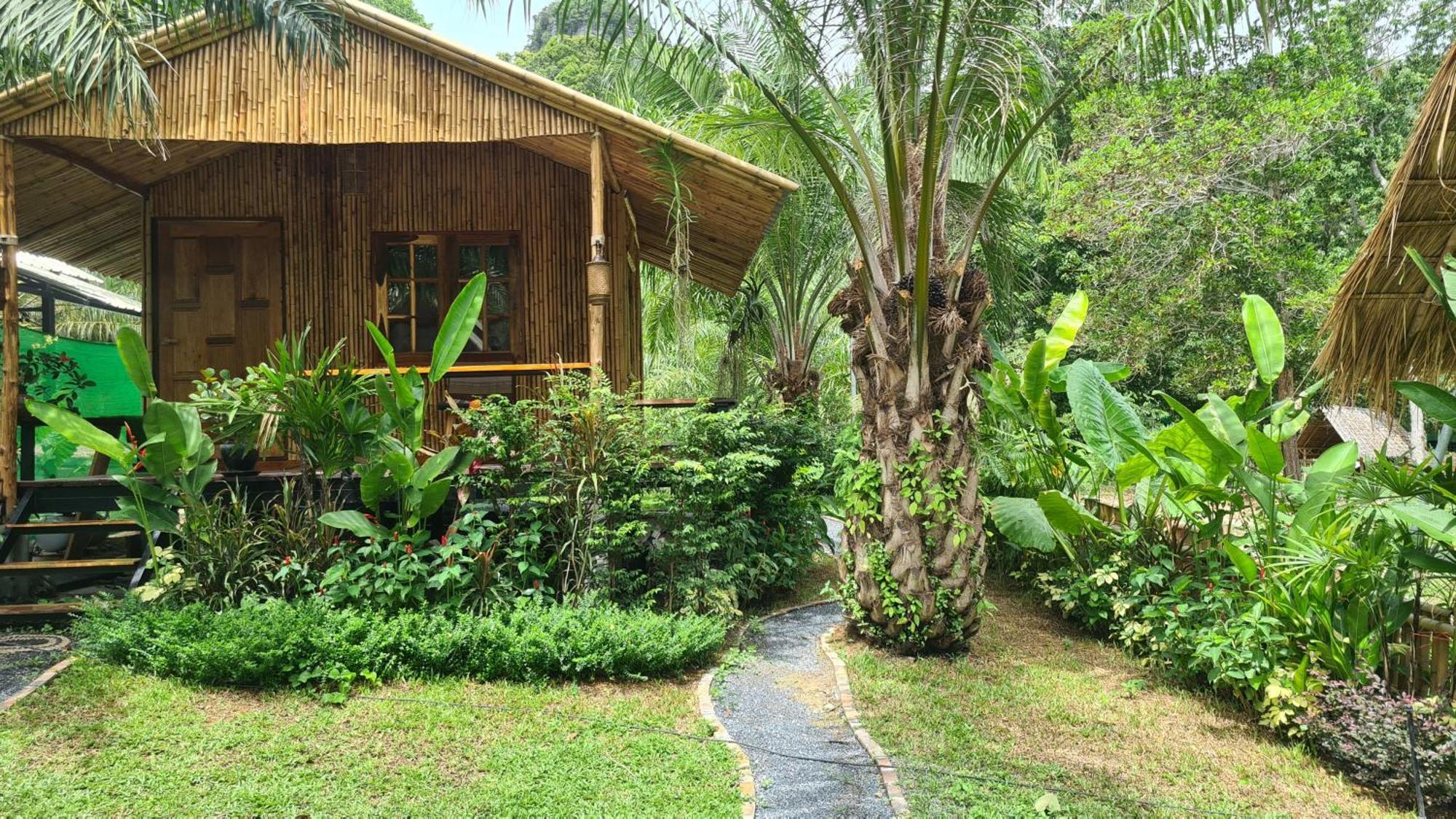 Tee Bungalow In The Jungle Ao Nang Exterior photo