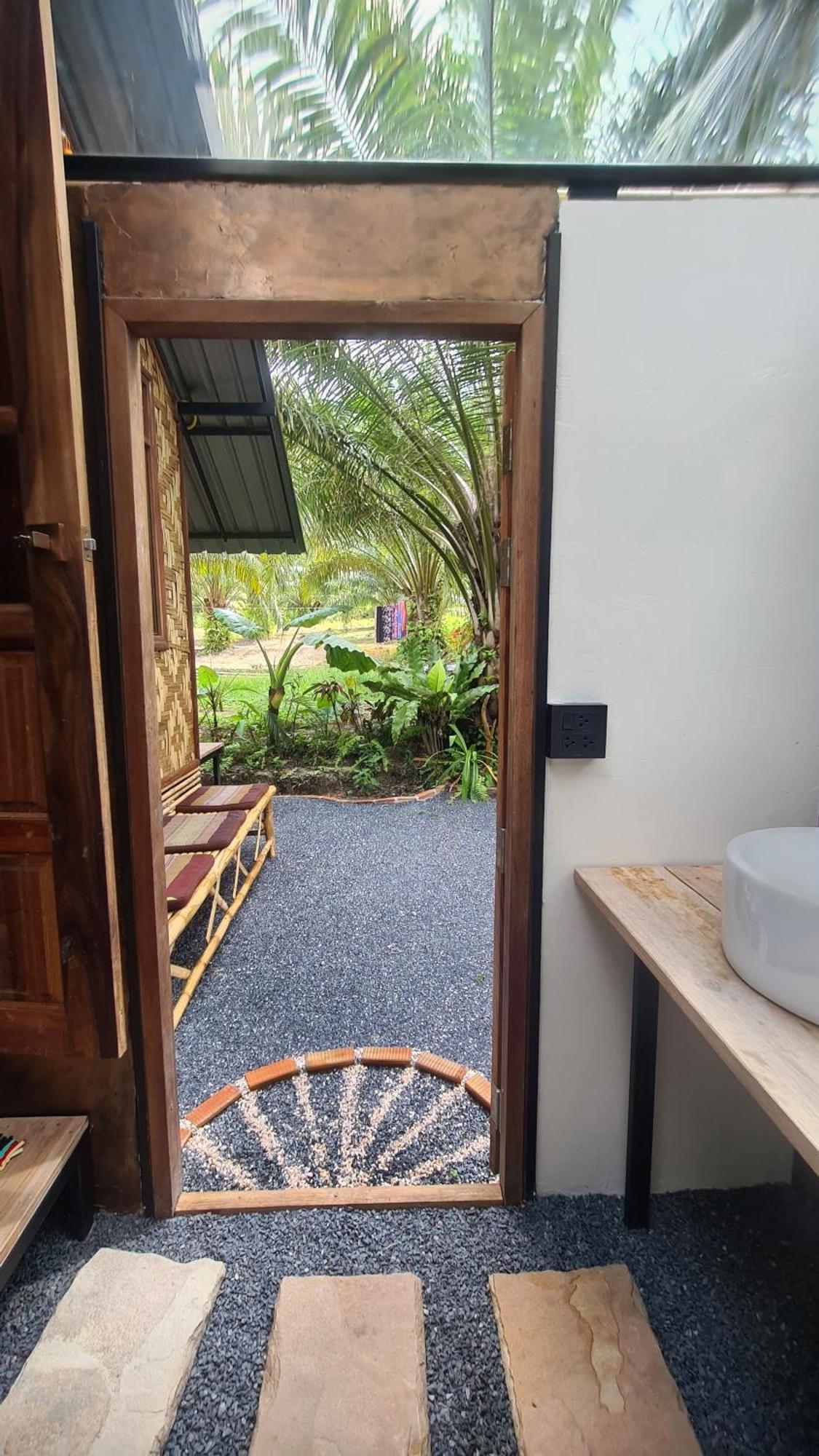 Tee Bungalow In The Jungle Ao Nang Exterior photo